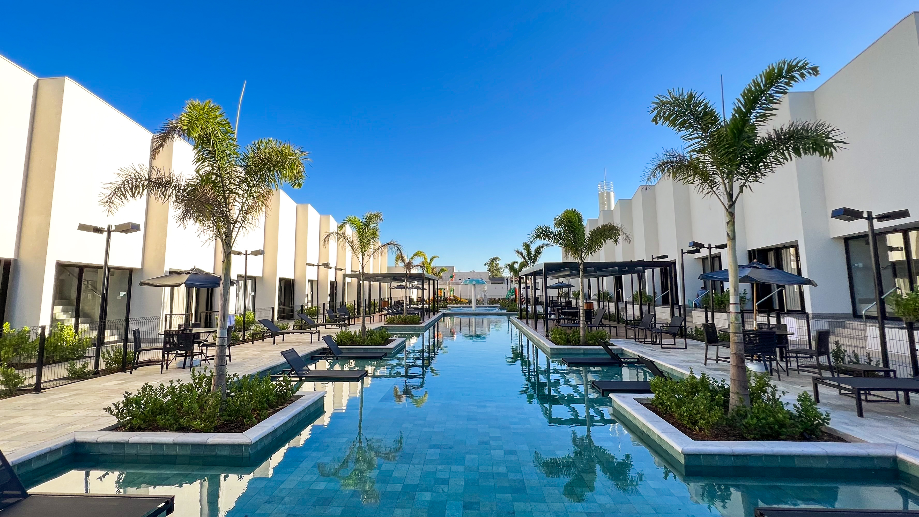 Vista geral da piscina