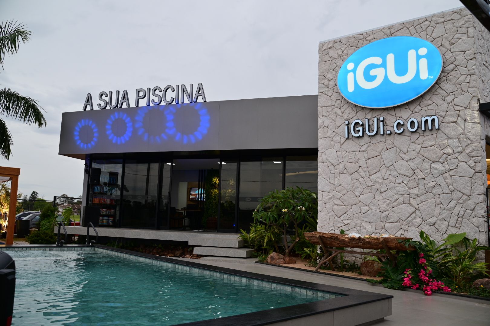 Revestimento Moledo Piscinas Igui