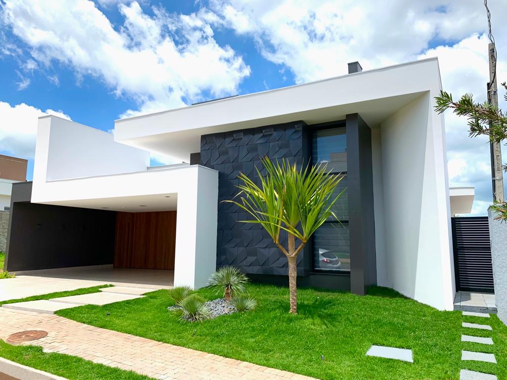 Casa Moderna com Salônica